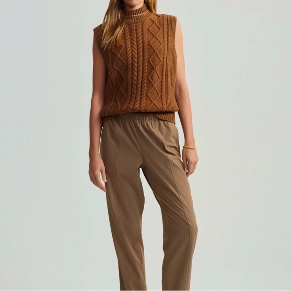 Varley Joilette Roll Neck Vest 💕💕 - Picture 5 of 6